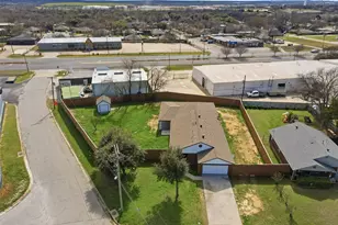 6560 Davidson St, Richland Hills, TX 76118 - Photo 4