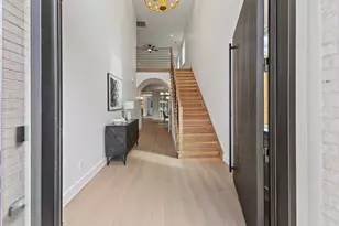 4034 Furey St, Dallas, TX 75212 - Photo 2