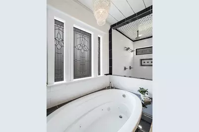 1013 Sherman Street, McKinney, TX 75069 - Photo 10