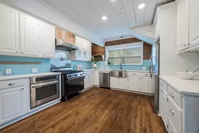 1013 Sherman Street, McKinney, TX 75069 - Photo 4