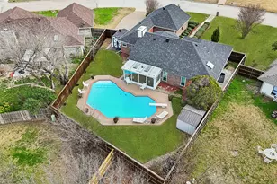 14 Alamosa Dr, Roanoke, TX 76262 - Photo 2