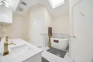 14 Alamosa Dr, Roanoke, TX 76262 - Photo 12