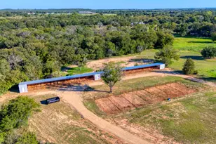 247 S Caddo St, Lipan, TX 76462 - Photo 2