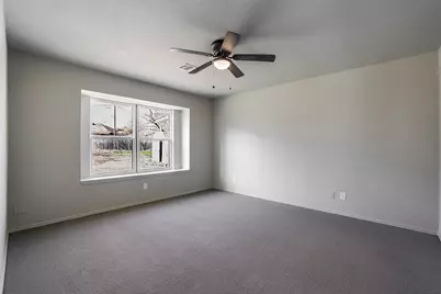 6600 W Lynn Creek Drive W, Arlington, TX 76001 - Photo 16