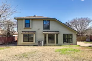 6600 W Lynn Creek Dr W, Arlington, TX 76001 - Photo 22