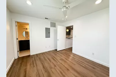 4526 Munger Avenue #201, Dallas, TX 75204 - Photo 12