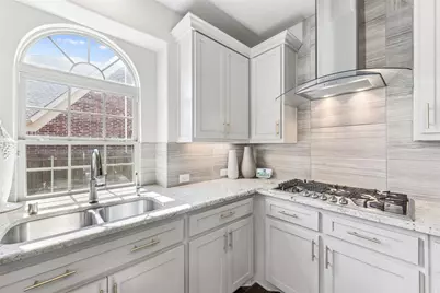 4005 Barlow Court, Mansfield, TX 76063 - Photo 16