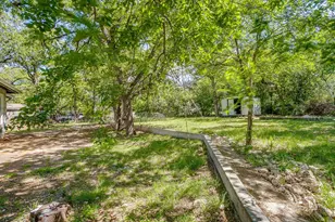 2515 Yeager St, Fort Worth, TX 76112 - Photo 36