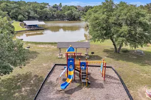 2314 Forest Hill Ln, Granbury, TX 76048 - Photo 36