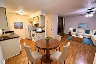 505 Claire Ct, Arlington, TX 76012 - Photo 2