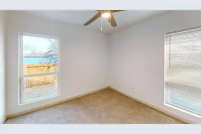 2554 Marfa Avenue, Dallas, TX 75216 - Photo 16