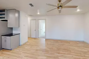 2554 Marfa Ave, Dallas, TX 75216 - Photo 10