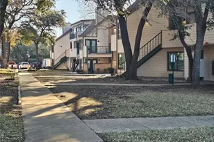 2311 Basil Dr, Arlington, TX 76006 - Photo 10