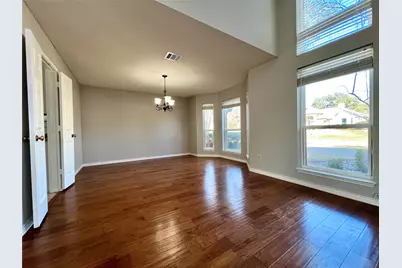 814 Clearlake Drive, Allen, TX 75002 - Photo 4