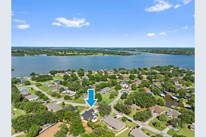 1610 Cheyenne Trail, Granbury, TX 76048 - Photo 30