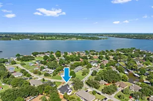 1610 Cheyenne Trail, Granbury, TX 76048 - Photo 30