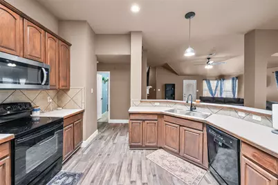 4828 Summer Oaks Lane, Fort Worth, TX 76123 - Photo 12