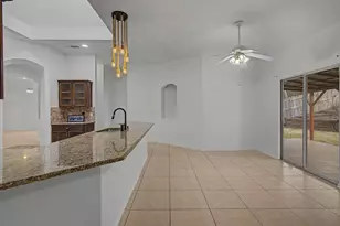 1104 Angel Fire Ln, Arlington, TX 76001 - Photo 14