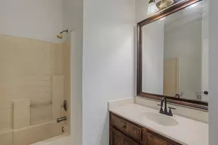 1104 Angel Fire Ln, Arlington, TX 76001 - Photo 30