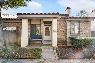 821 Dublin Dr, Richardson, TX 75080 - Photo 2