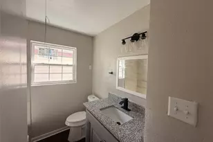 780 Betty Ln, Hurst, TX 76053 - Photo 10