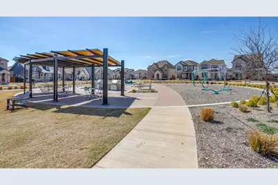 925 Carnation Drive, Crowley, TX 76036 - Photo 2