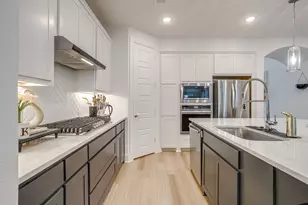 925 Carnation Dr, Crowley, TX 76036 - Photo 10