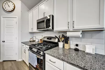 8913 Lantana Meadow Drive, Fort Worth, TX 76131 - Photo 14