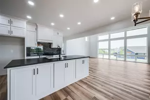 614 Twin Hills Rd, Bridgeport, TX 76426 - Photo 14