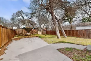 109 Appian Way, Dallas, TX 75216 - Photo 10