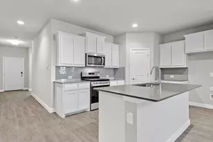 752 Rubicon Rd, Fort Worth, TX 76247 - Photo 2