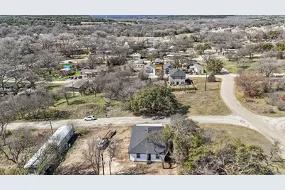 5619 Lake Granbury Trail, Granbury, TX 76048 - Photo 30