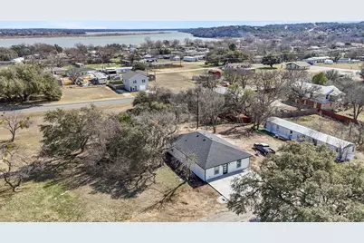 5619 Lake Granbury Trail, Granbury, TX 76048 - Photo 26