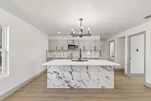 5619 Lake Granbury Trail, Granbury, TX 76048 - Photo 10