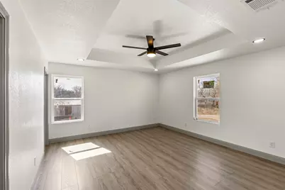 5619 Lake Granbury Trail, Granbury, TX 76048 - Photo 14