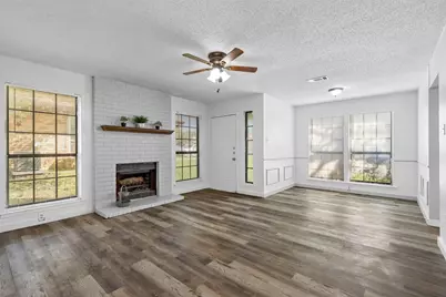 102 Oakwood Lane, Kennedale, TX 76060 - Photo 8