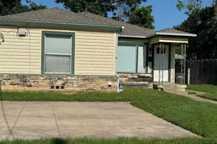 207 Merritt St, River Oaks, TX 76114 - Photo 1