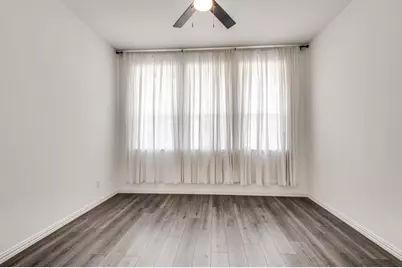 9807 Romo Street, Irving, TX 75063 - Photo 16