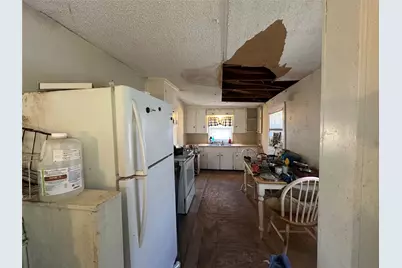 1022 W Wolfe Street, Grand Saline, TX 75140 - Photo 6