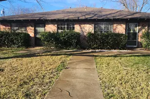 607 Arbor Ln, Lancaster, TX 75134 - Photo 1