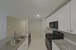 1712 Claireborne Ct, Little Elm, TX 75068 - Photo 6