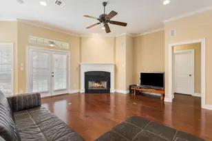 100 Edinburgh, Waco, TX 76712 - Photo 4