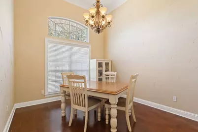 100 Edinburgh, Waco, TX 76712 - Photo 4