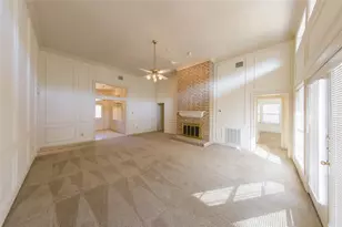 2119 Antibes Dr, Carrollton, TX 75006 - Photo 8