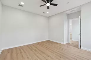 1502 E Ann Arbor Ave, Dallas, TX 75216 - Photo 32