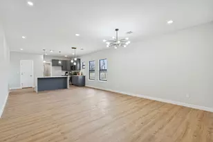 1502 E Ann Arbor Ave, Dallas, TX 75216 - Photo 26