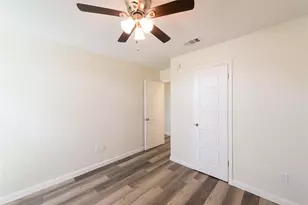 8701 Woodlake Dr, Rowlett, TX 75088 - Photo 8