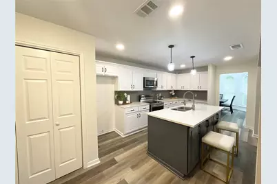 8701 Woodlake Drive, Rowlett, TX 75088 - Photo 4