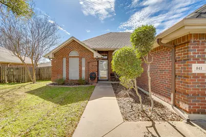 841 Park Meadow Lane, Burleson, TX 76028 - Photo 4