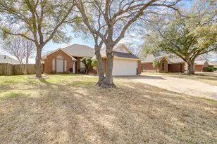 841 Park Meadow Ln, Burleson, TX 76028 - Photo 6